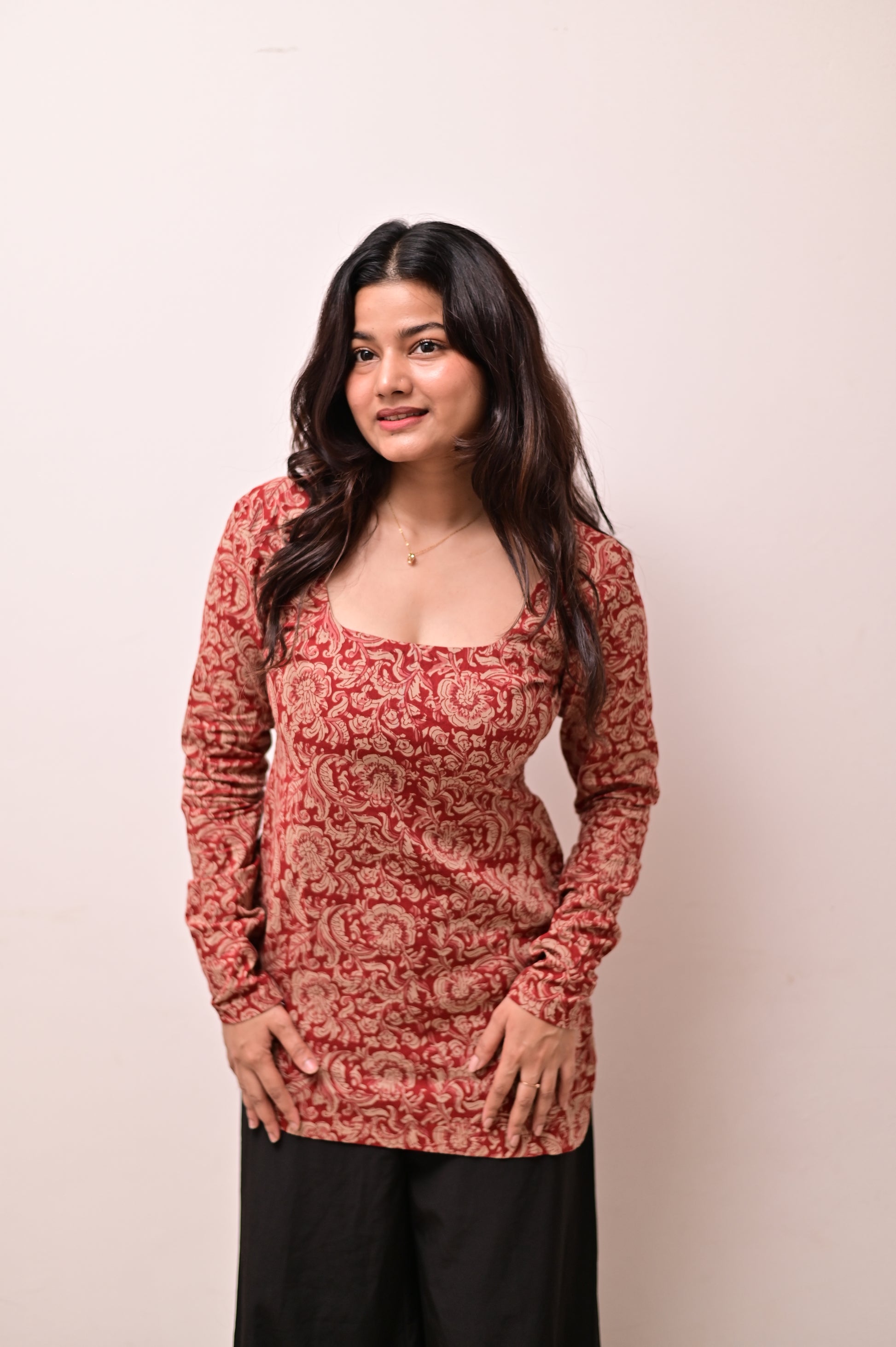 Full sleves red short Kurti