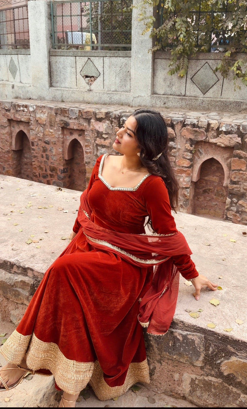Rusty Anarkali set