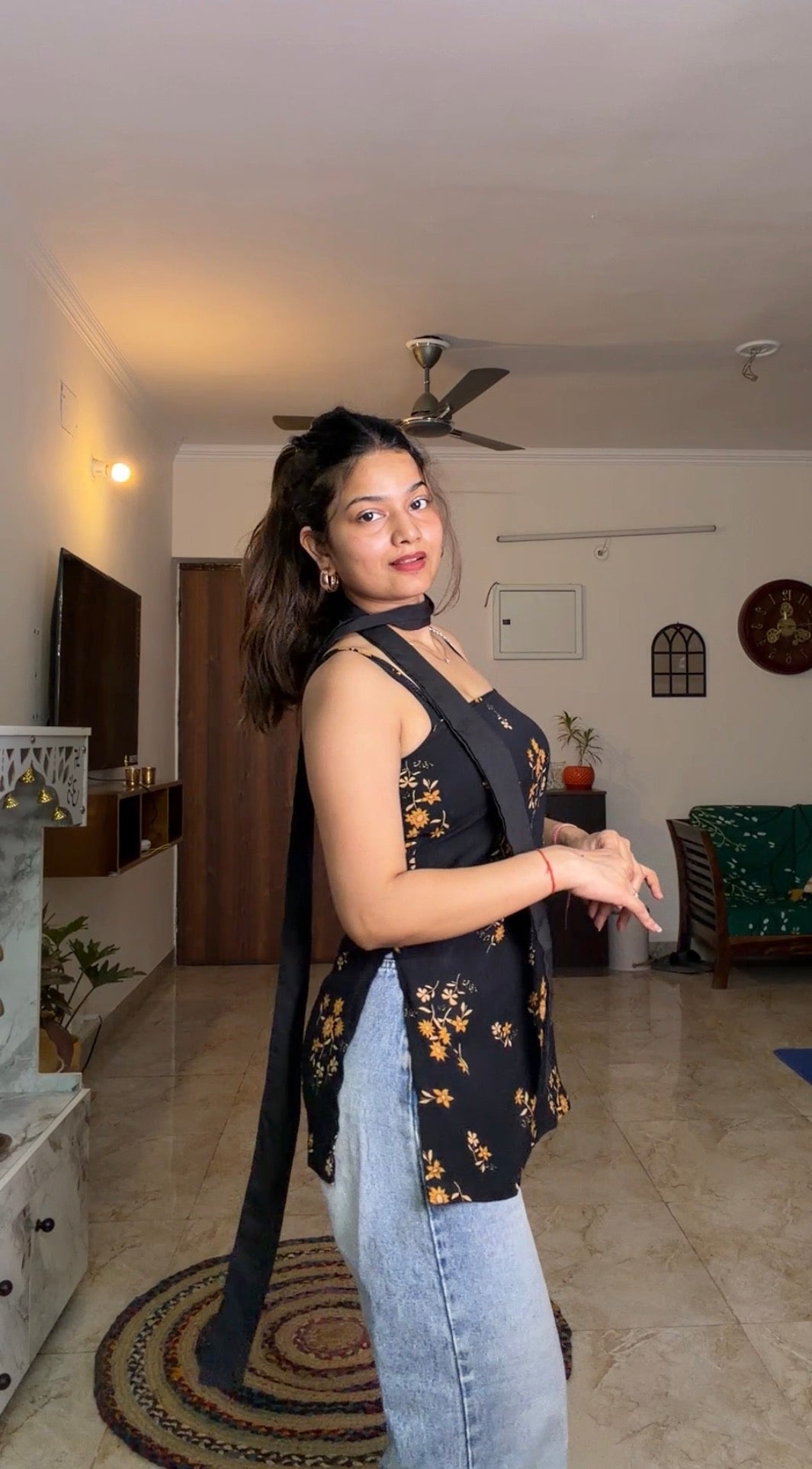 Liana Short Kurti